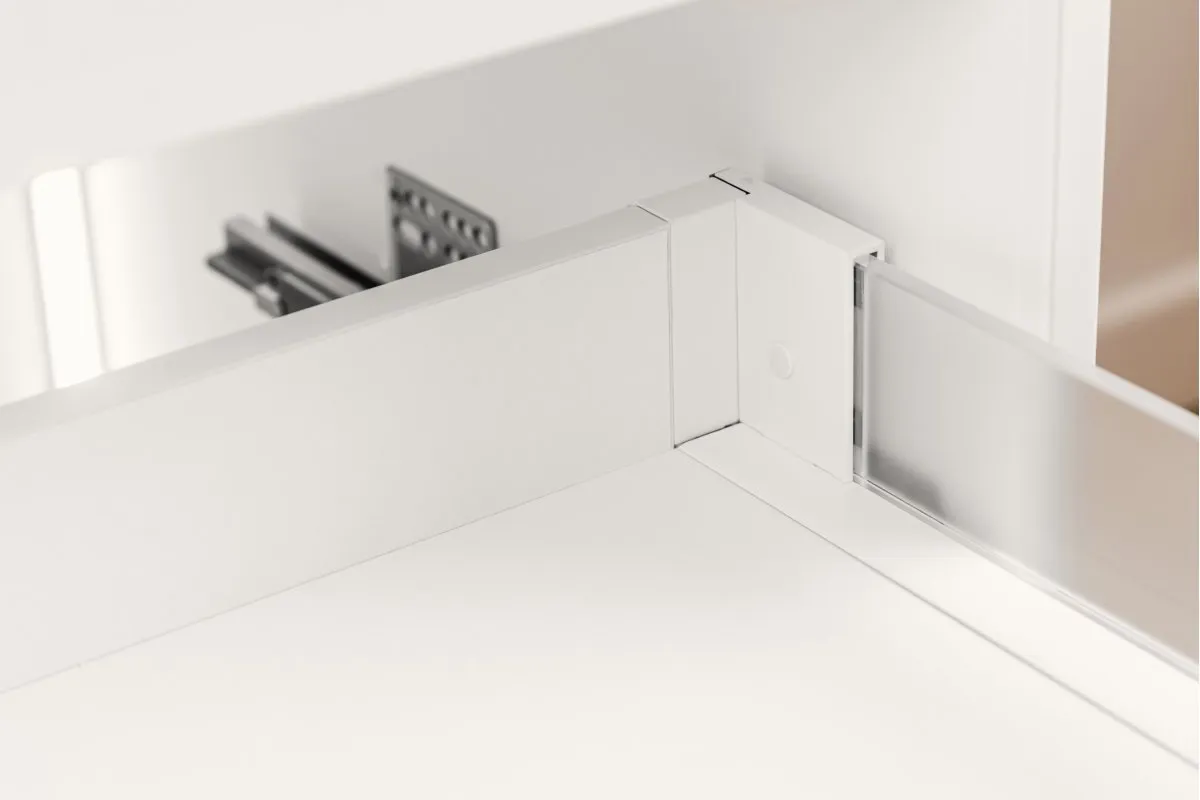 2 AXIS PRO GLASS Средний ящик B